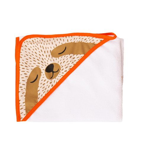Toalla para bebé niño en tela suave color marfil con estampado de oso perezoso