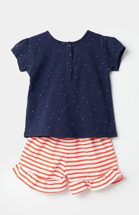 Conjunto de camiseta y short para recién nacida en licra color azul