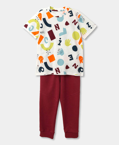 Conjunto Para Bebé Niño En Burda Color Vino Y Estampado