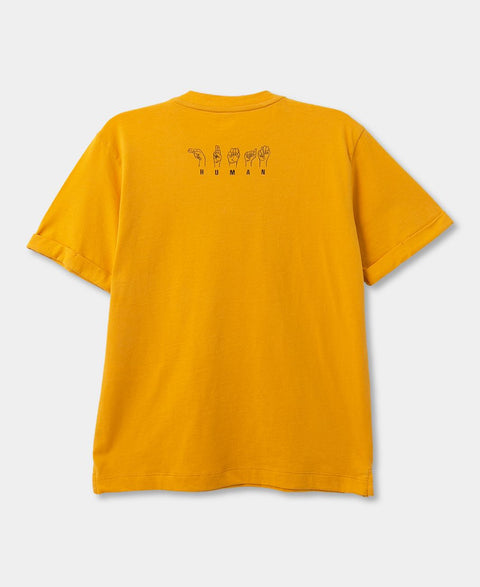 Camiseta Para Niño En Tela Suave Color Ocre
