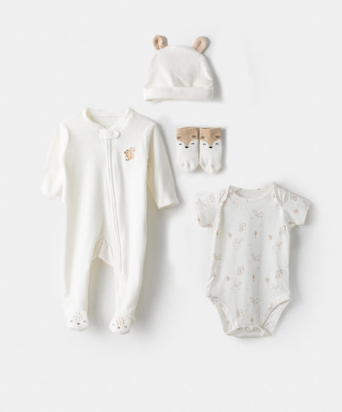 Set De Primer Día Unisex En Tela Suave Color Marfil