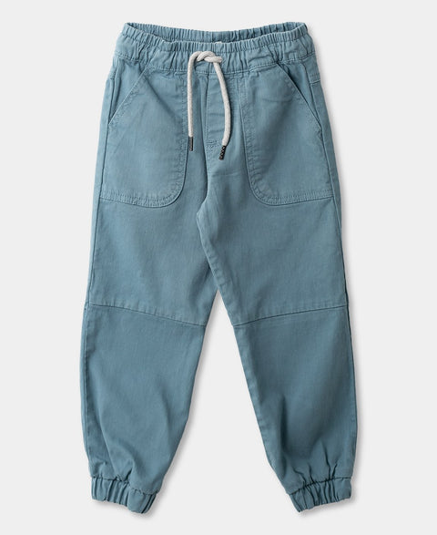 Conjunto Para Bebé Niño En Burda Color Marfil Y Verde