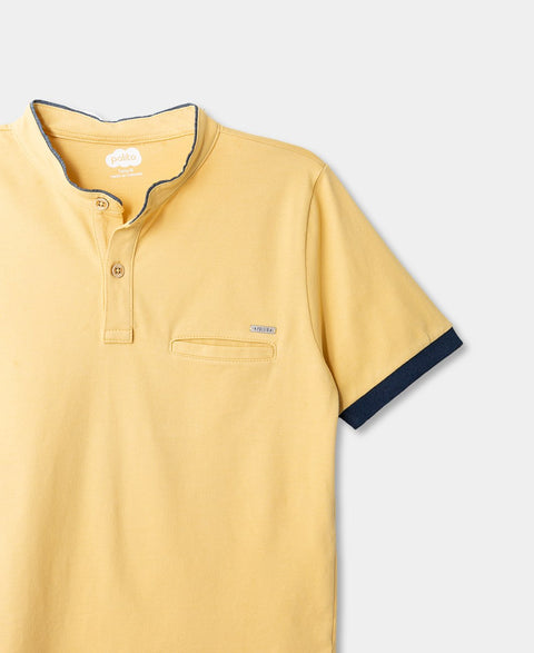 Camiseta Tipo Henley Para Niño En Algodón Color Ocre