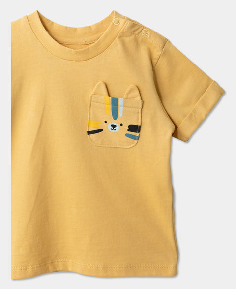Camiseta Para Recién Nacido En Tela Suave Color Ocre