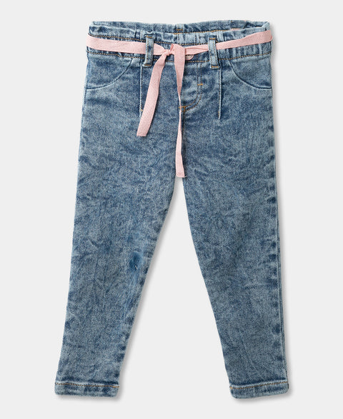 Jean Para Bebé Niña En Burda Color Índigo Claro