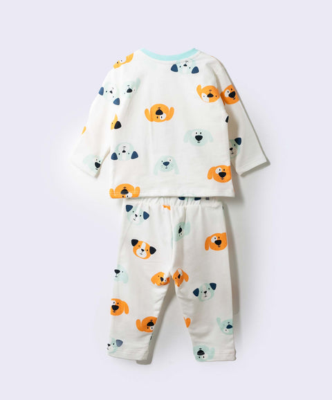 Conjunto Buzo Y Pantalón Para Recién Nacido En Burda Color Marfil