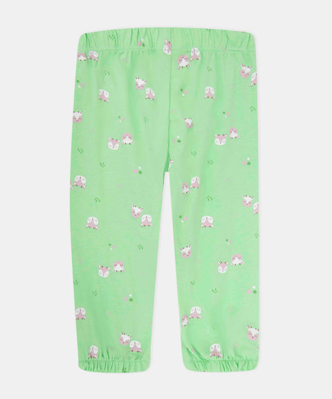 Pijama Camiseta Y Pantalón Para Recién Nacida Color Marfil Y Verde Claro
