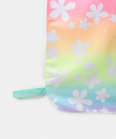 Toalla Estampada En Microfibra Para Niña Color Arcoíris