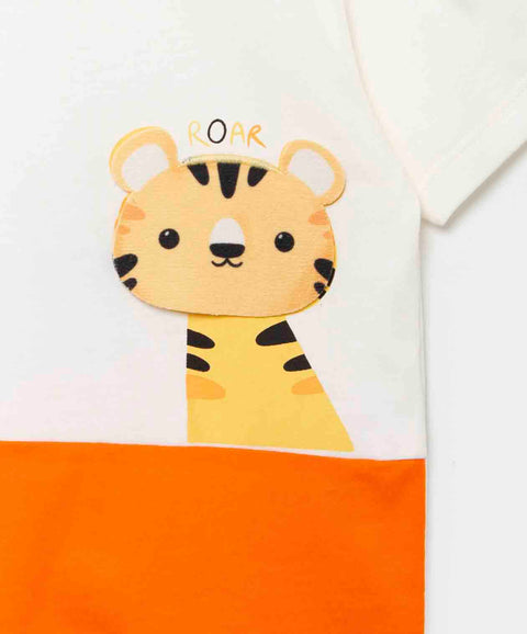 Camiseta Manga Corta Para Recién Nacido En Tela Suave Color Marfil Y Naranja