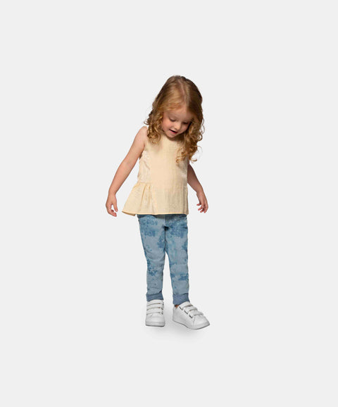 Jean Slim Para Bebé Niña En Denim Tono Claro