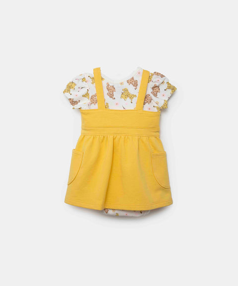 Conjunto Jardinera Y Body Para Recién Nacida En Tela Suave Color Amarillo