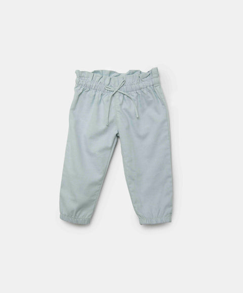 Conjunto Camiseta Y Pantalón Para Recién Nacida En Tela Suave Color Verde Claro Y Marfil