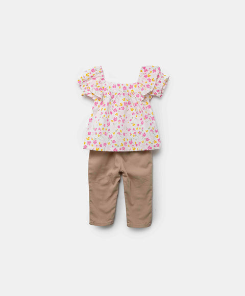 Conjunto Blusa Y Pantalón Para Recién Nacida En Tela Suave Color Rosado Y Arena