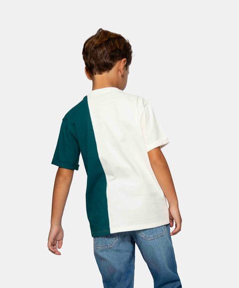 Camiseta Manga Corta Para Niño Con Corte Marfil Y Verde Esmeralda