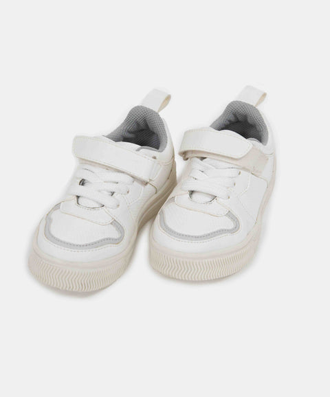 Tenis Con Velcro Unisex En Material Sintético Color Blanco