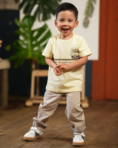 Conjunto Pantalón y Camiseta Para Niño