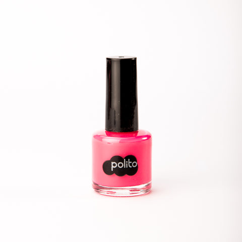 Esmalte para niña color rosado con mirellas