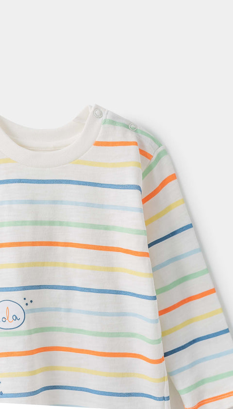 Camiseta para recién nacido en tela suave color blanco