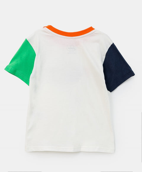 Camiseta para recién nacido en tela suave color blanco