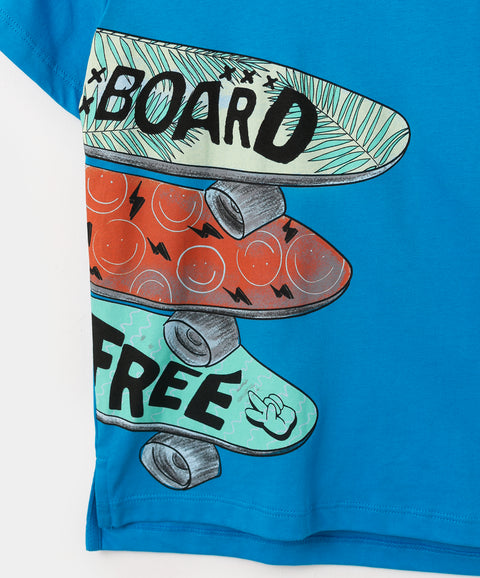 Camiseta manga corta para niño en tela suave color azul