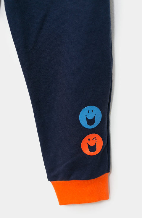 Conjunto para bebé niño en burda color azul y blanco