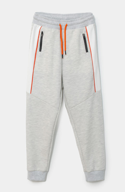 Jogger para niño en burda color beige jasped