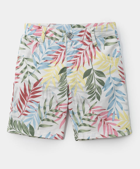 Bermuda para bebé niño en twill color marfil con estampado de hojas