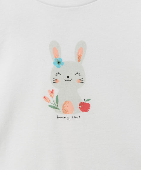 Blusa para recién nacida en licra color blanco con estampado de conejo animado