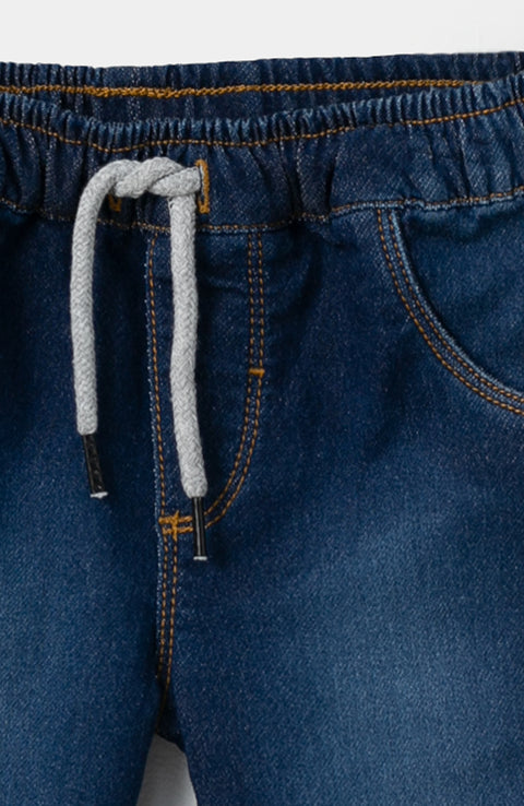 Jean tipo jogger para recién nacido en burda color índigo