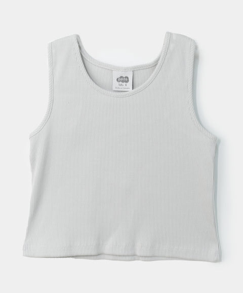 Camiseta manga sisa para niña en rib color gris jasped